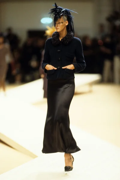 Look 7